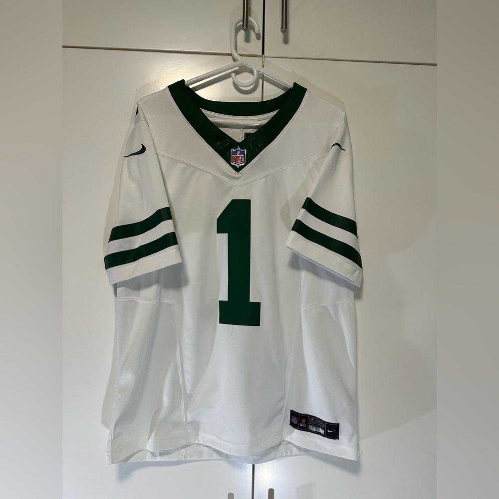 Nike Sauce Gardner #1 NY Jets NFL Jersey Engineered Dri Fit Men's M Vapor Fused